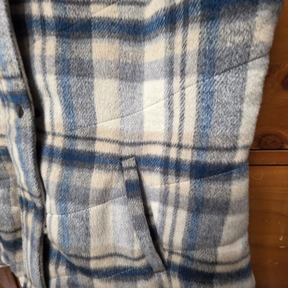 Christopher & Banks Plaid Vest Size Large Plaid Blue Brown Sherpa Lined Snaps - Picture 6 of 10